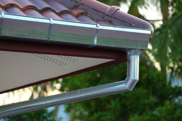 Metal Gutter Repair in Franklin